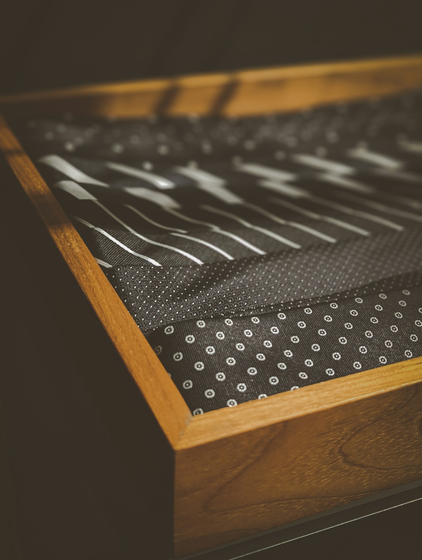Top Neckwear Trends Shaping Menswear This Season